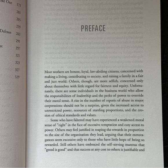 Snakes in Suits by Paul Babiak | Self-Help, Psychology | Paperback Book - Picture 9 of 10